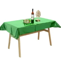 Mantel metalizado verde, 137x274